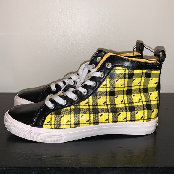 Mens Size 8 Harry Potter High Top Hufflepuff Black Yellow Shoes by Ground Up - Picture 2 of 9